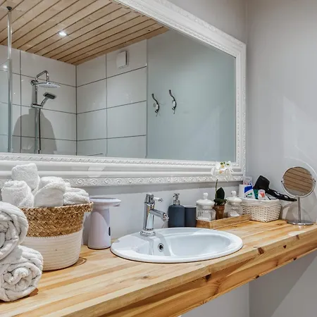 Kesklinna Majutus Apartment Haapsalu